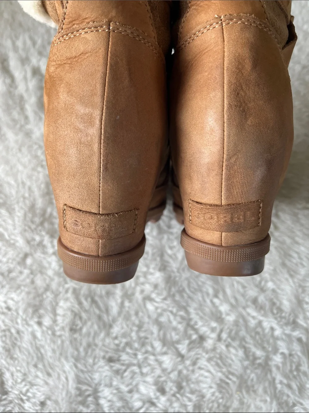 Sorel light brown leather and Gray wool Shearling lined Winter Boots size 10